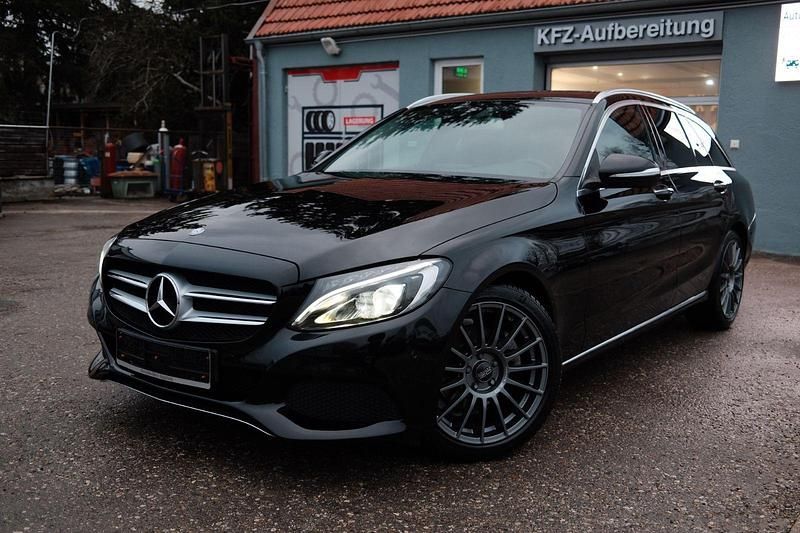Schwarz Gebraucht 2015 Mercedes C220 Kombi | 17.995 € (Fairer Preis) - Bild 1/4