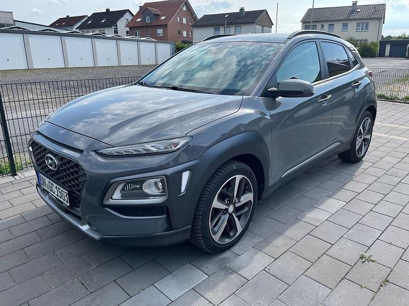 Rot Gebraucht 2018 Hyundai Kona Premium SUV | 15.490 € (Fairer Preis) - Bild 1/4