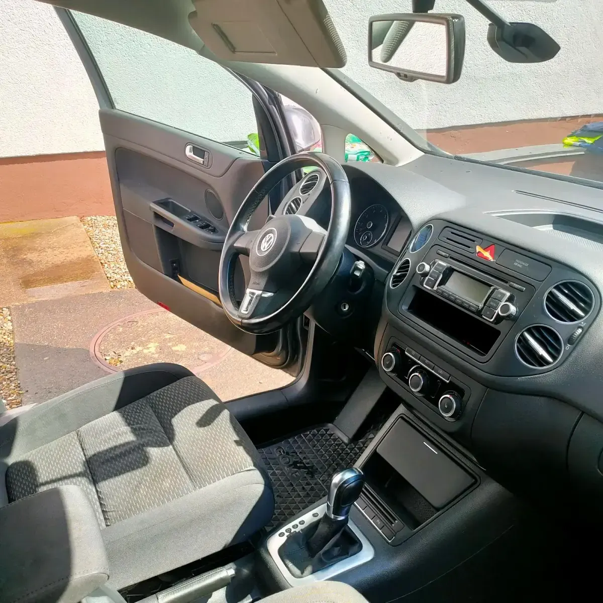 Gebraucht VW Golf Plus Cross 122 PS (89 kW) 2011 Grau Van / Kleinbus