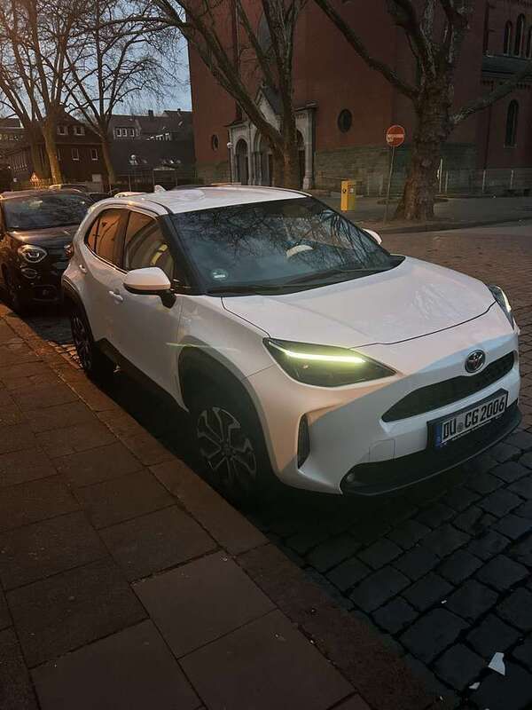 Gebraucht 2022 Toyota Yaris Cross SUV | 19.000 € (Superpreis) - Bild 1/4