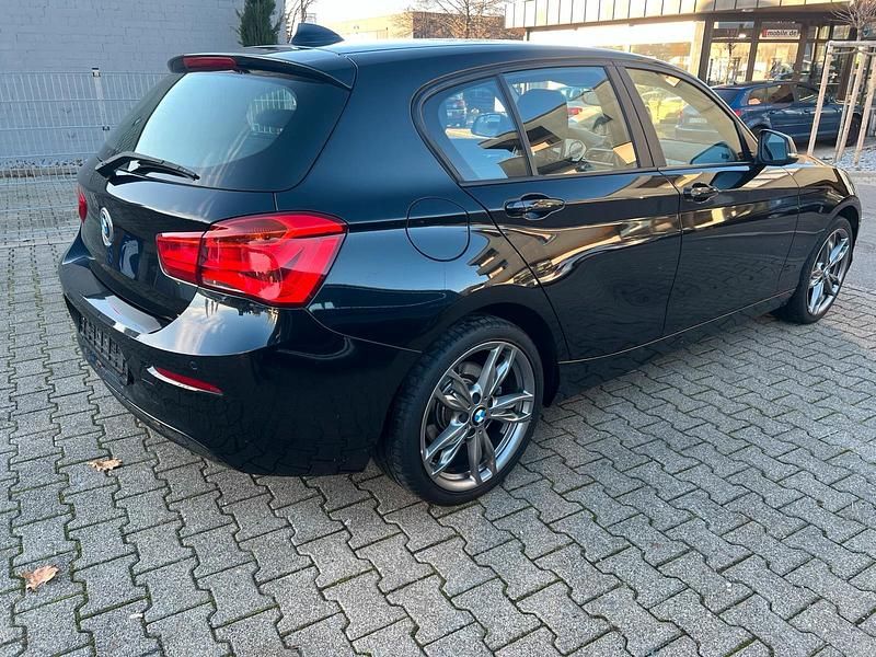 Gebraucht BMW 120 190 PS (139 kW) 2018 Schwarz Kleinwagen