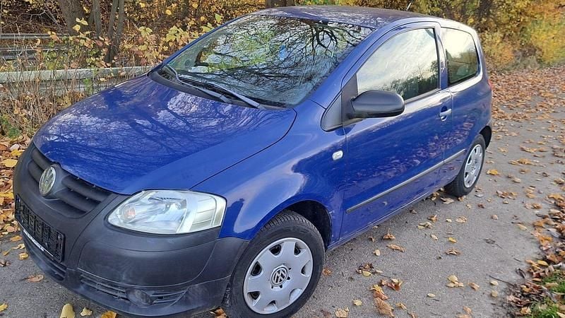 Gebraucht VW Fox 75 PS (55 kW) 2010 Blau Kleinwagen