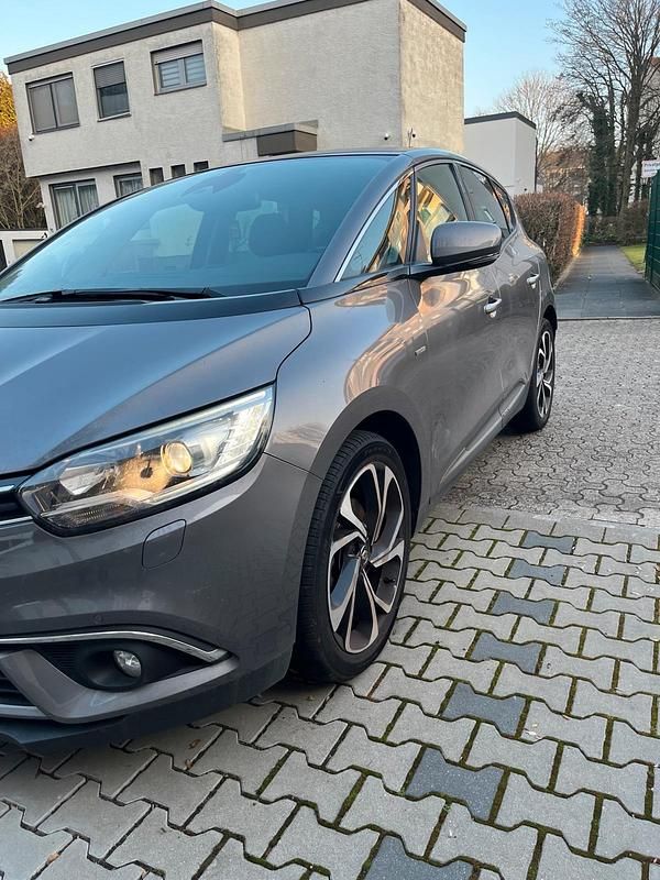 Gebraucht Renault Scénic IV 160 PS (117 kW) 2018 Grau Van / Kleinbus