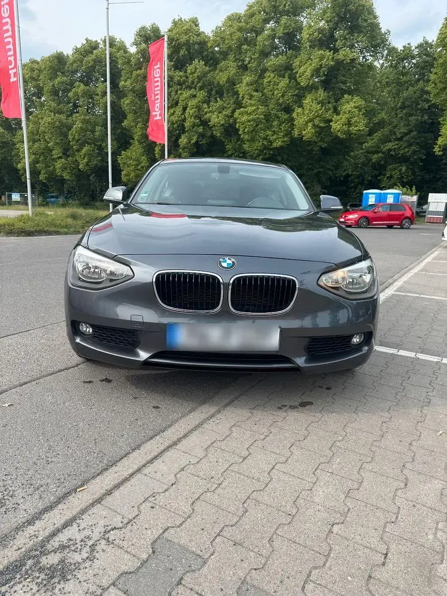 Gebraucht BMW 116 Sport Line 136 PS (100 kW) 2013 Grau Kleinwagen