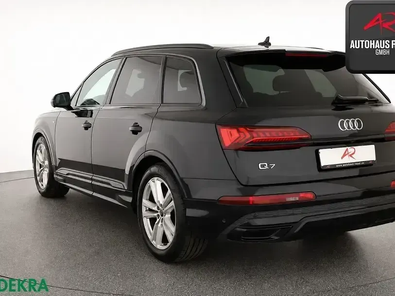 Gebraucht Audi Q7 S-Line 340 PS (250 kW) 2022 Mythosschwarz SUV