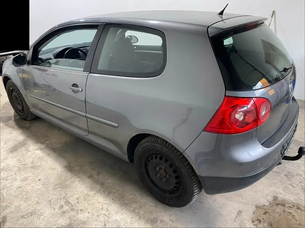 Gebraucht VW Golf V 105 PS (77 kW) 2007 Grau Coupé