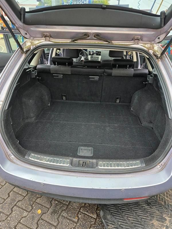 Gebraucht Mazda 6 Inclusive 120 PS (88 kW) 2009 Grau Kombi