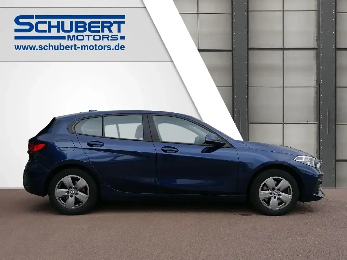 Gebraucht BMW 118 Advantage 140 PS (102 kW) 2019 Mediterranblau metallic Kleinwagen