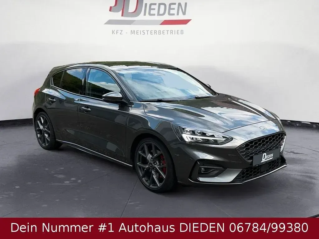 Gebraucht Ford Focus ST 280 PS (205 kW) 2021 Grau Limousine