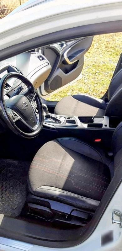 Gebraucht Opel Insignia 163 PS (119 kW) 2013 Weiß Kombi