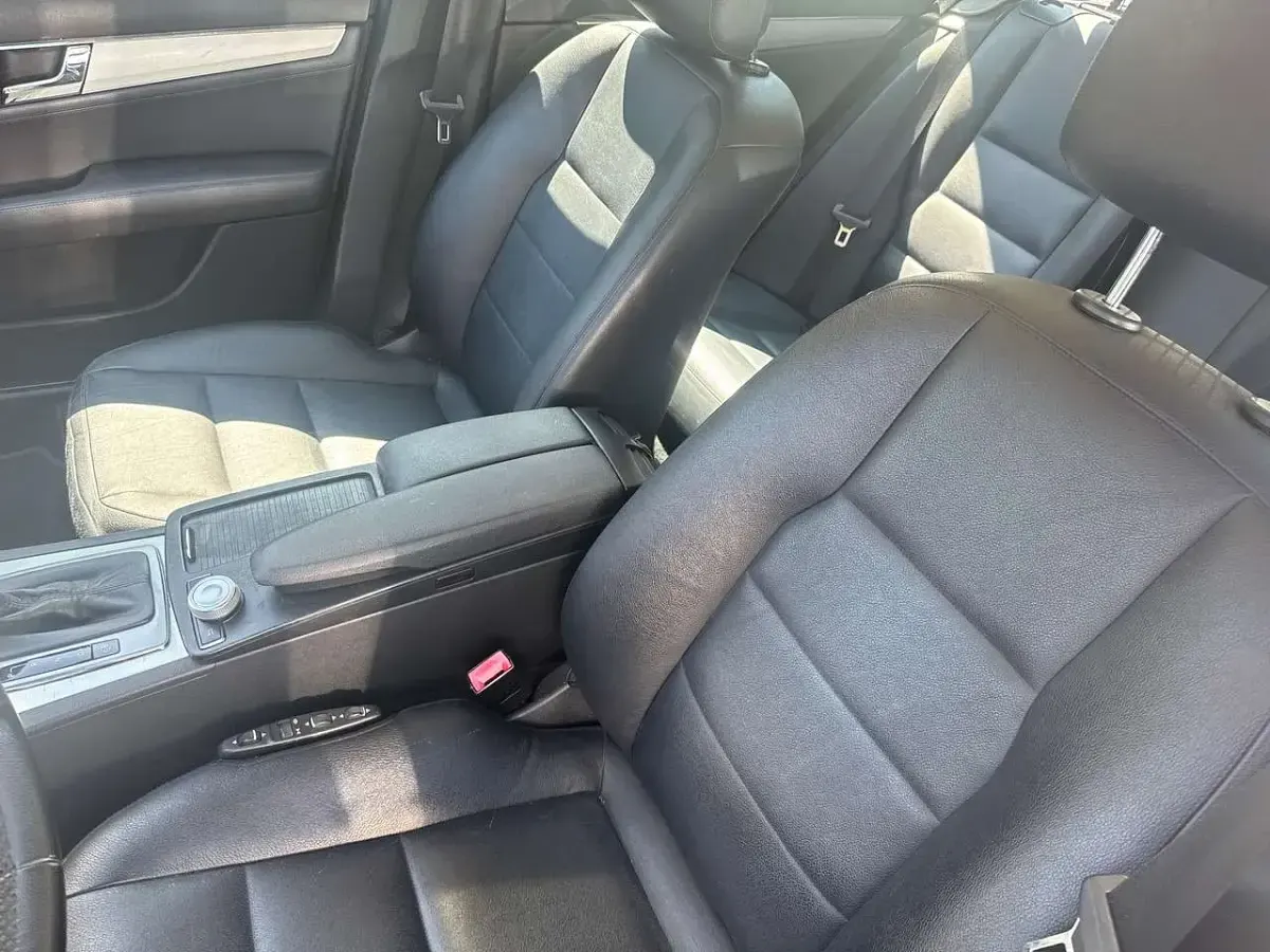 Gebraucht Mercedes C280 Avantgarde 231 PS (169 kW) 2009 Grau palladium  metalliclack Kombi