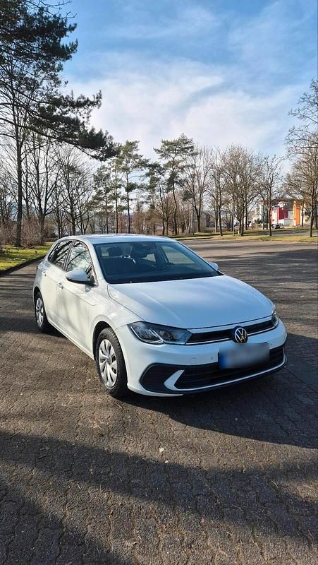 Gebraucht VW Polo 80 PS (58 kW) 2023 Weiß Kleinwagen