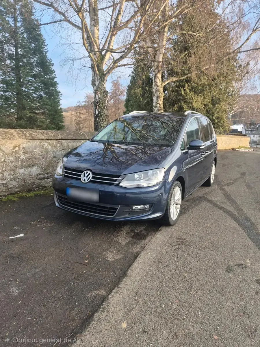 Gebraucht VW Sharan Highline 177 PS (130 kW) 2015 Blau Van / Kleinbus