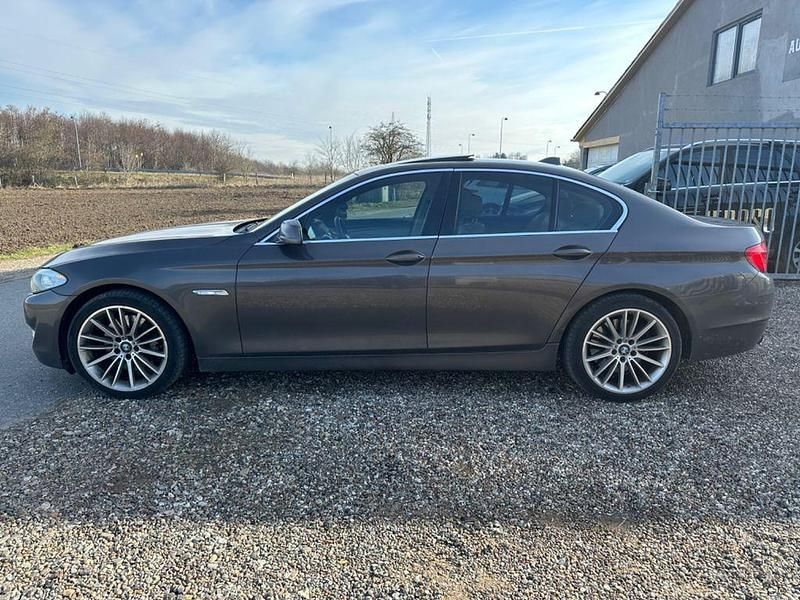 Second-hand BMW 530 245 CP (180 kW) 2010 Berlinǎ
