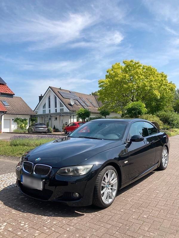Schwarz Gebraucht 2009 BMW 330 Cabriolet M Sport Cabrio | 7.900 € (Superpreis) - Bild 1/4