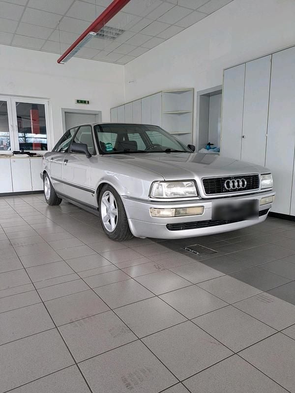 Second-hand Audi 80 Basis 115 CP (84 kW) 1994 Argintiu Berlinǎ