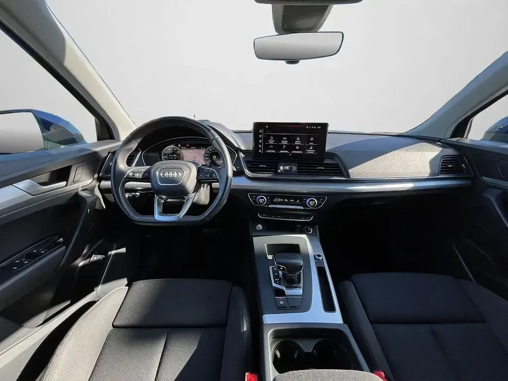 Gebraucht Audi Q5 S-Line 299 PS (219 kW) 2022 Navarrablau metallic SUV