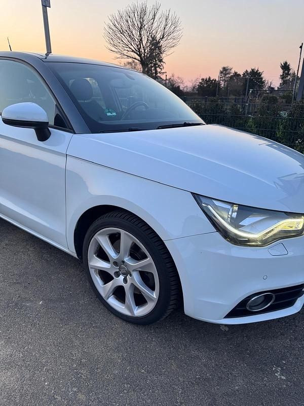 Gebraucht Audi A1 Ambition 140 PS (102 kW) 2013 Weiß Kleinwagen