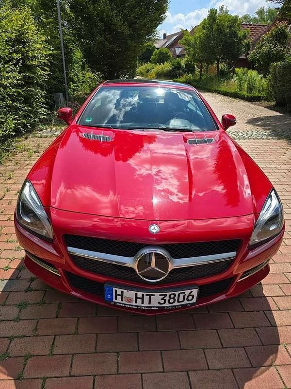 Rot Gebraucht 2013 Mercedes SL500 Cabrio | 44.500 € (Guter Preis) - Bild 1/4