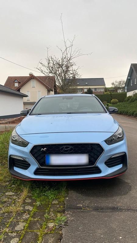 Gebraucht Hyundai i30 275 PS (202 kW) 2018 Blau Kleinwagen