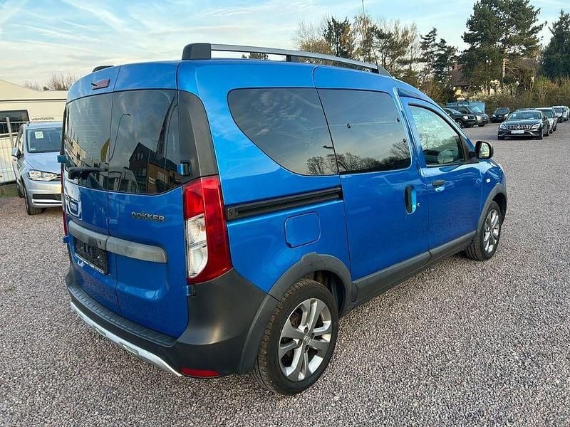 Gebraucht Dacia Dokker Stepway 90 PS (66 kW) 2015 Blau Van / Kleinbus