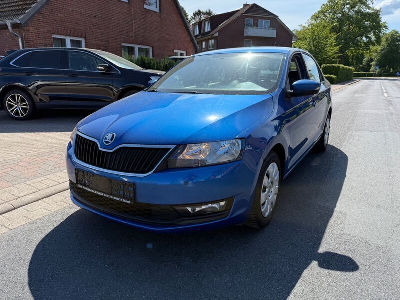 Blau Gebraucht 2019 Skoda Rapid Active Limousine | 8.999 € (Fairer Preis) - Bild 1/4