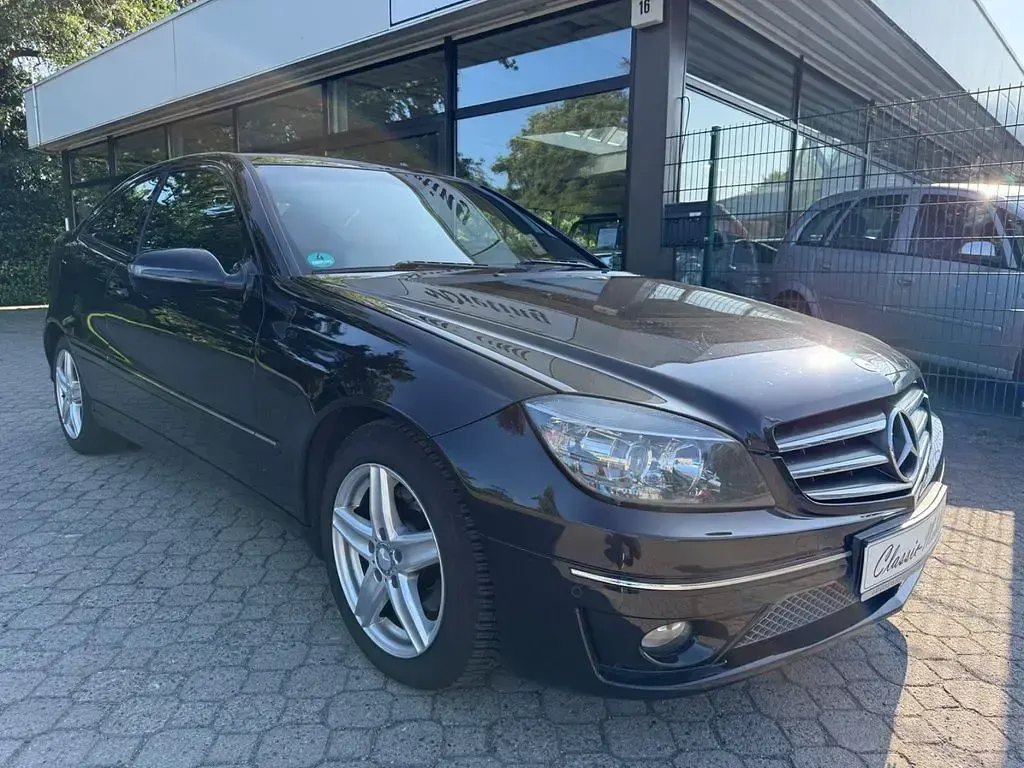 Gebraucht Mercedes CLC250 204 PS (150 kW) 2010 Schwarz Coupé