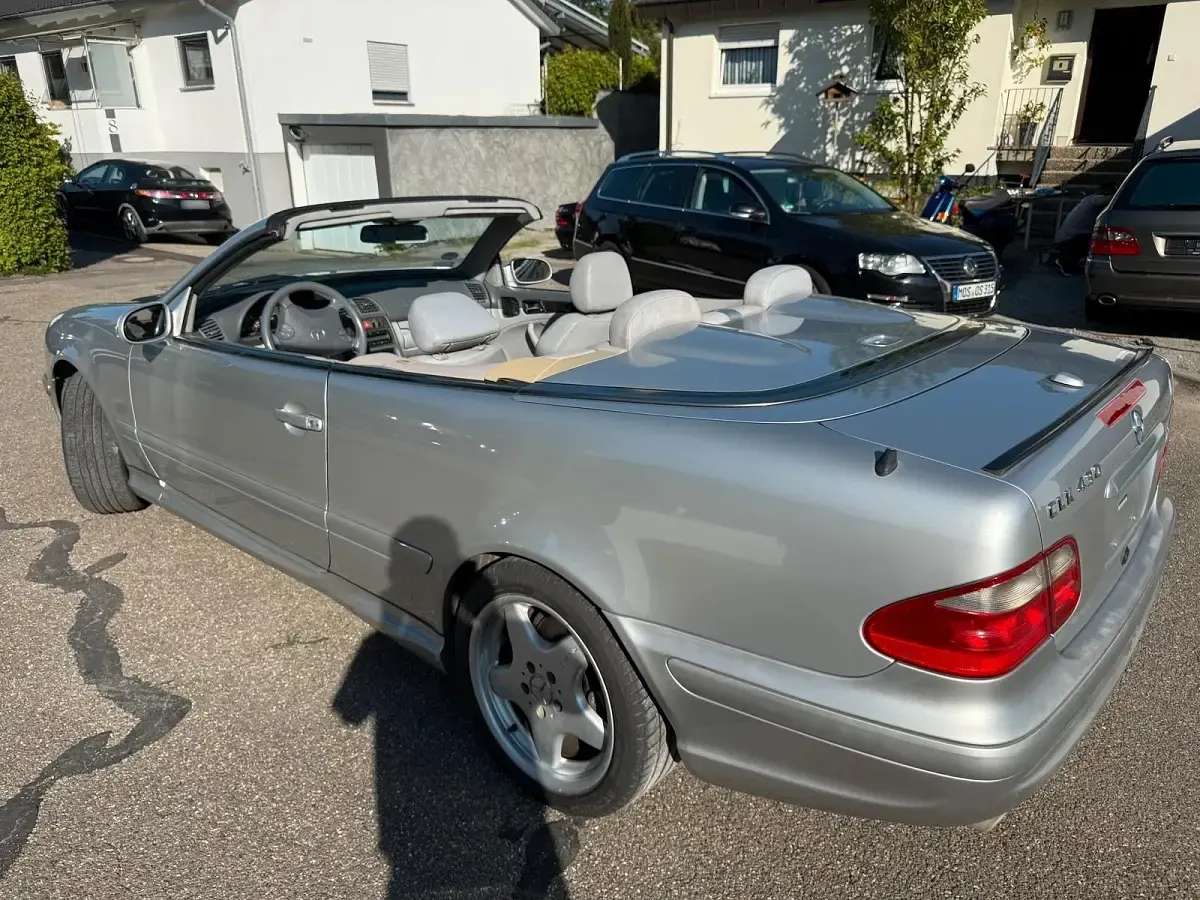 Gebraucht Mercedes CLK430 279 PS (205 kW) 2001 Silber Cabrio