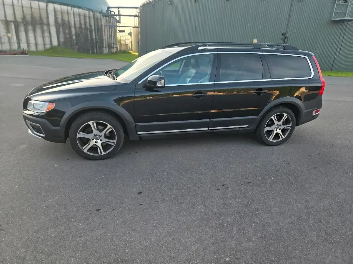 Gebraucht Volvo XC70 215 PS (158 kW) 2012 Schwarz Kombi