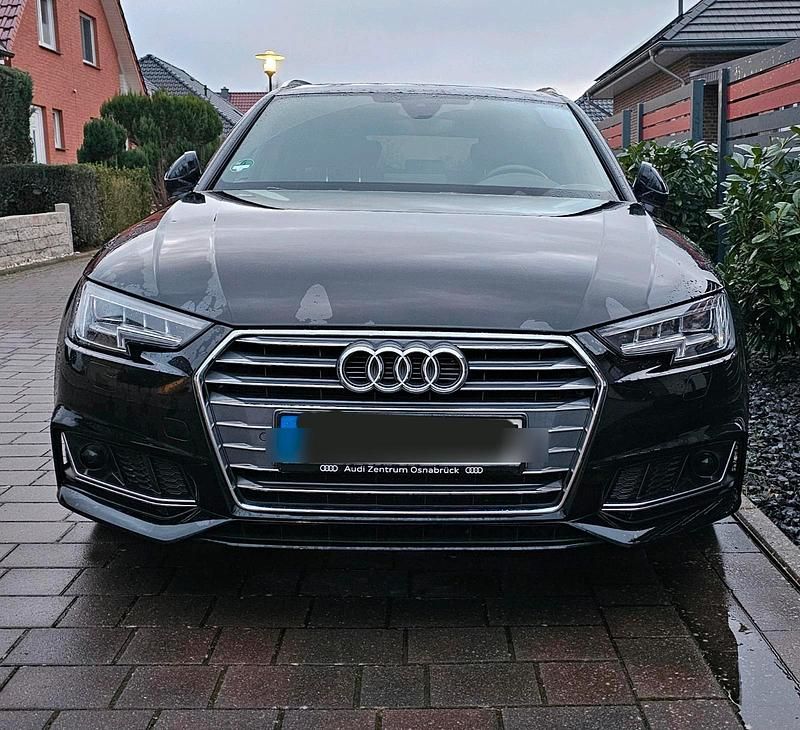 Gebraucht Audi A4 S-Line 150 PS (110 kW) 2018 Schwarz Kombi