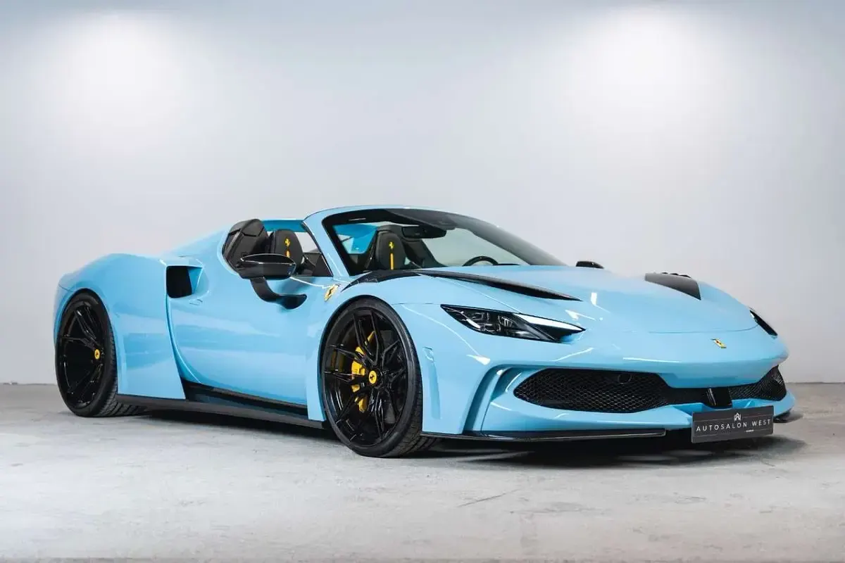 Neu Ferrari 296 867 PS (637 kW) 2026 Azuro la plata Cabrio