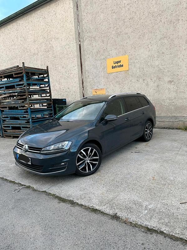 Grau Gebraucht 2014 VW Golf VII Kombi | 8.900 € (Fairer Preis) - Bild 1/4