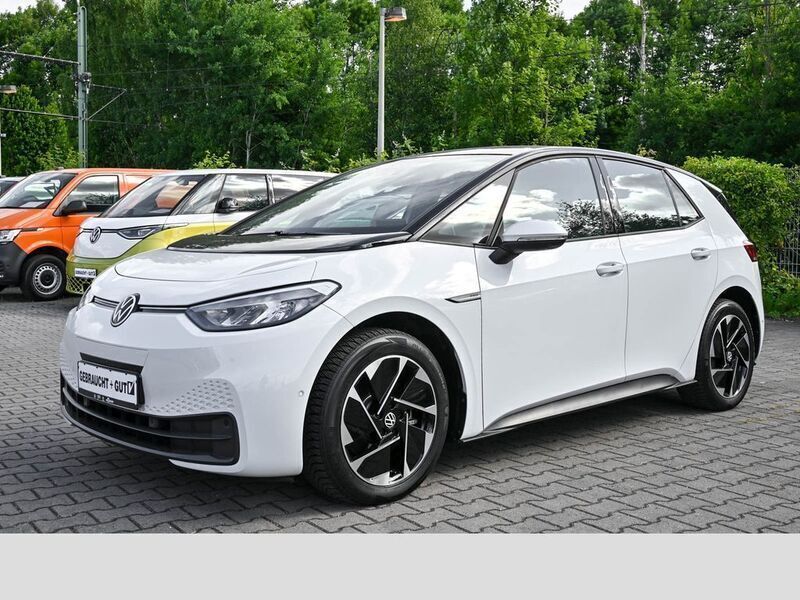Weiß Gebraucht 2022 VW ID.3 IQ Drive Kleinwagen | 22.990 € (Guter Preis) - Bild 1/4