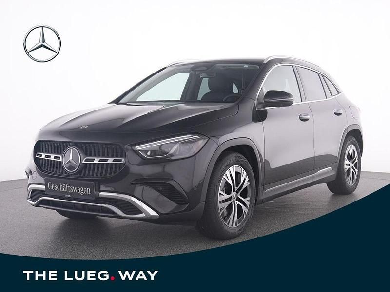 Schwarz Gebraucht 2025 Mercedes GLA200 Progressive SUV | 46.850 € (Fairer Preis) - Bild 1/4