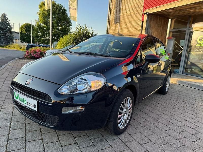 Other Gebraucht 2017 Fiat Punto Kleinwagen | 7.900 € (Etwas zu teuer) - Bild 1/4