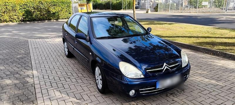 Blau Gebraucht 2004 Citroën Xsara Limousine | 1.800 € (Teuer) - Bild 1/4