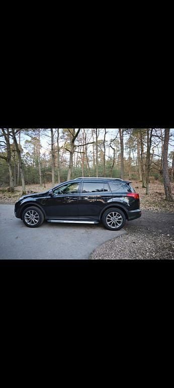 Gebraucht Toyota RAV4 Executive 150 PS (110 kW) 2015 Schwarz SUV