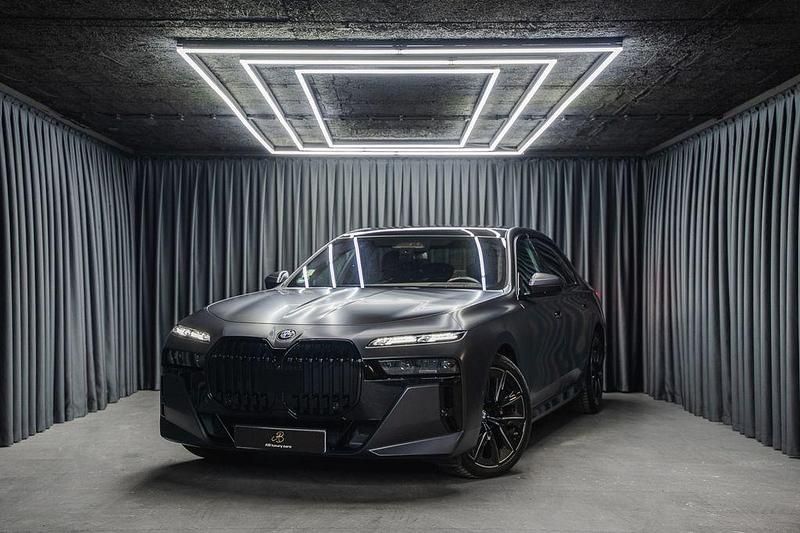 Gebraucht BMW 740 M Sport 286 PS (210 kW) 2023 Grau Limousine