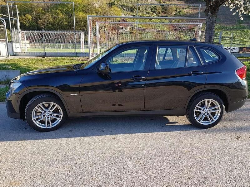 Gebraucht BMW X1 177 PS (130 kW) 2009 Schwarz SUV