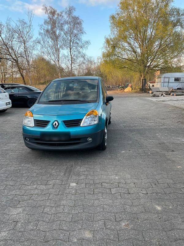 Second-hand Renault Modus 75 CP (55 kW) 2004 Albastru Monovolum