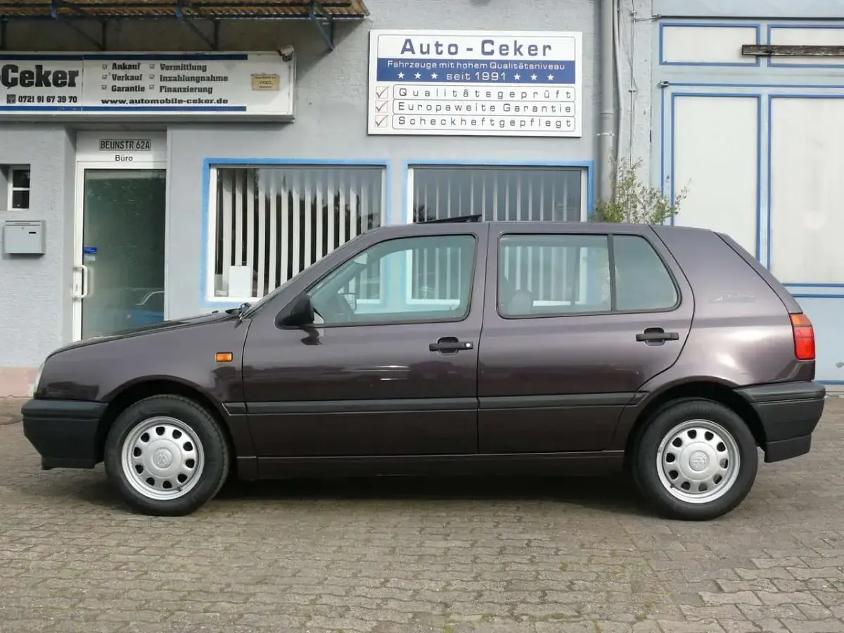 Brugt VW Golf III 75 HK (55 kW) 1994 Blå Sedan