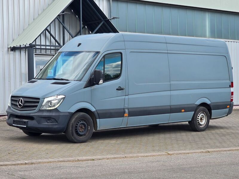 Blau Gebraucht 2016 Mercedes Sprinter Van | 11.990 € (Superpreis) - Bild 1/4