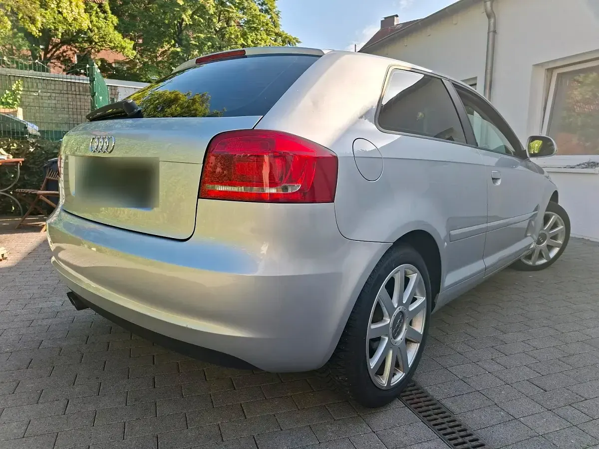 Gebraucht Audi A3 101 PS (74 kW) 2008 Silber Kleinwagen