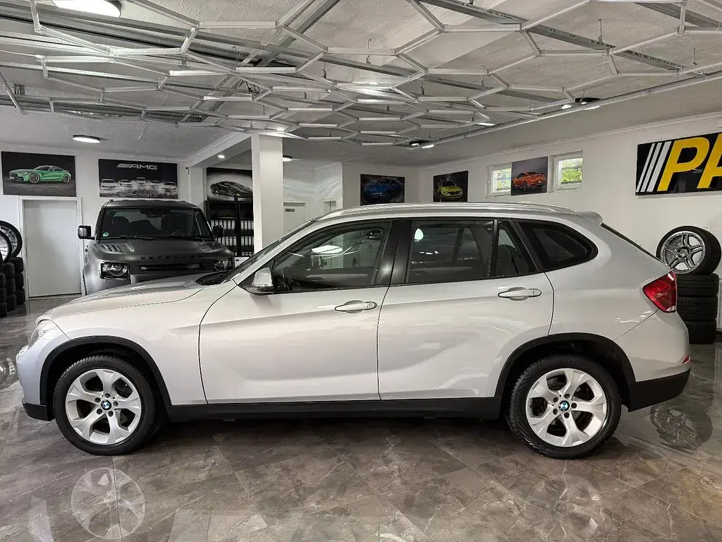 Gebraucht BMW X1 184 PS (135 kW) 2013 Silber SUV