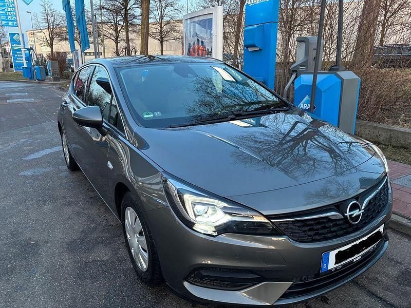 Gebraucht Opel Astra Elegance 131 PS (96 kW) 2020 Grau Limousine