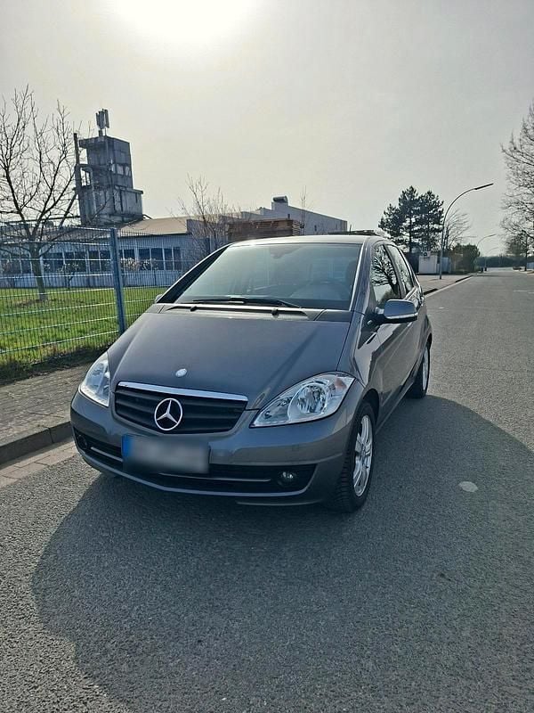 Gebraucht Mercedes A160 95 PS (69 kW) 2009 Grau Limousine