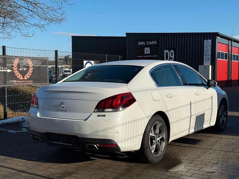 Gebraucht Peugeot 508 GT 179 PS (131 kW) 2016 Weiß Limousine