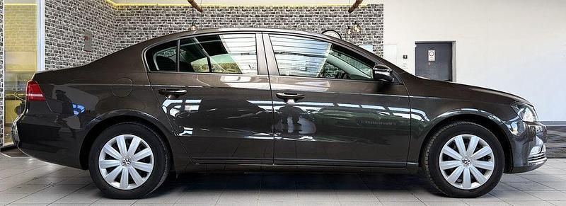 Gebraucht VW Passat 122 PS (89 kW) 2012 Braun Limousine