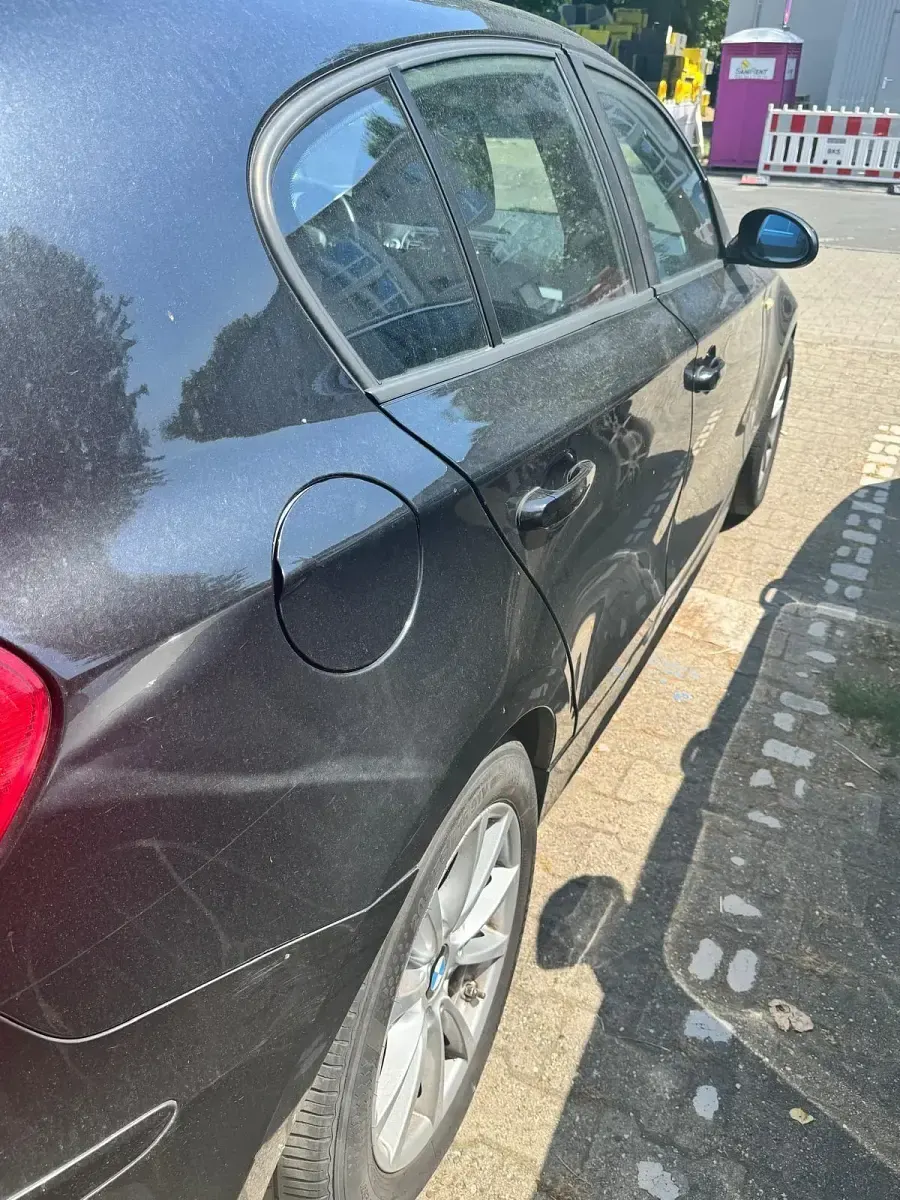 Gebraucht BMW 118 143 PS (105 kW) 2008 Schwarz Kleinwagen