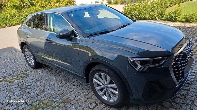 Gebraucht Audi Q3 190 PS (139 kW) 2022 Grau SUV